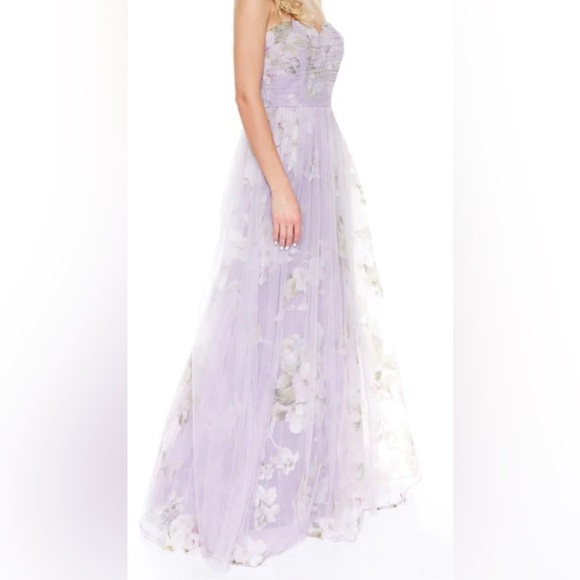 Lavender Ballgown - Picture 2 of 5